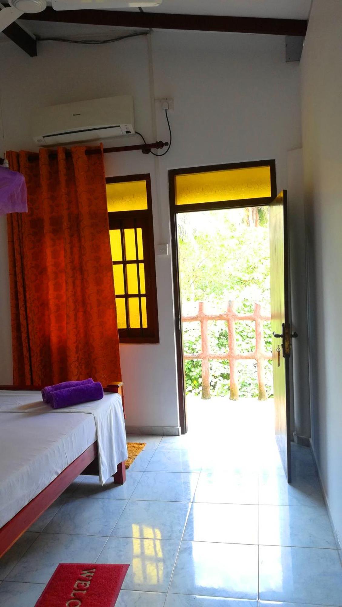Deutsch Lanka Hotel Telwatta Екстер'єр фото