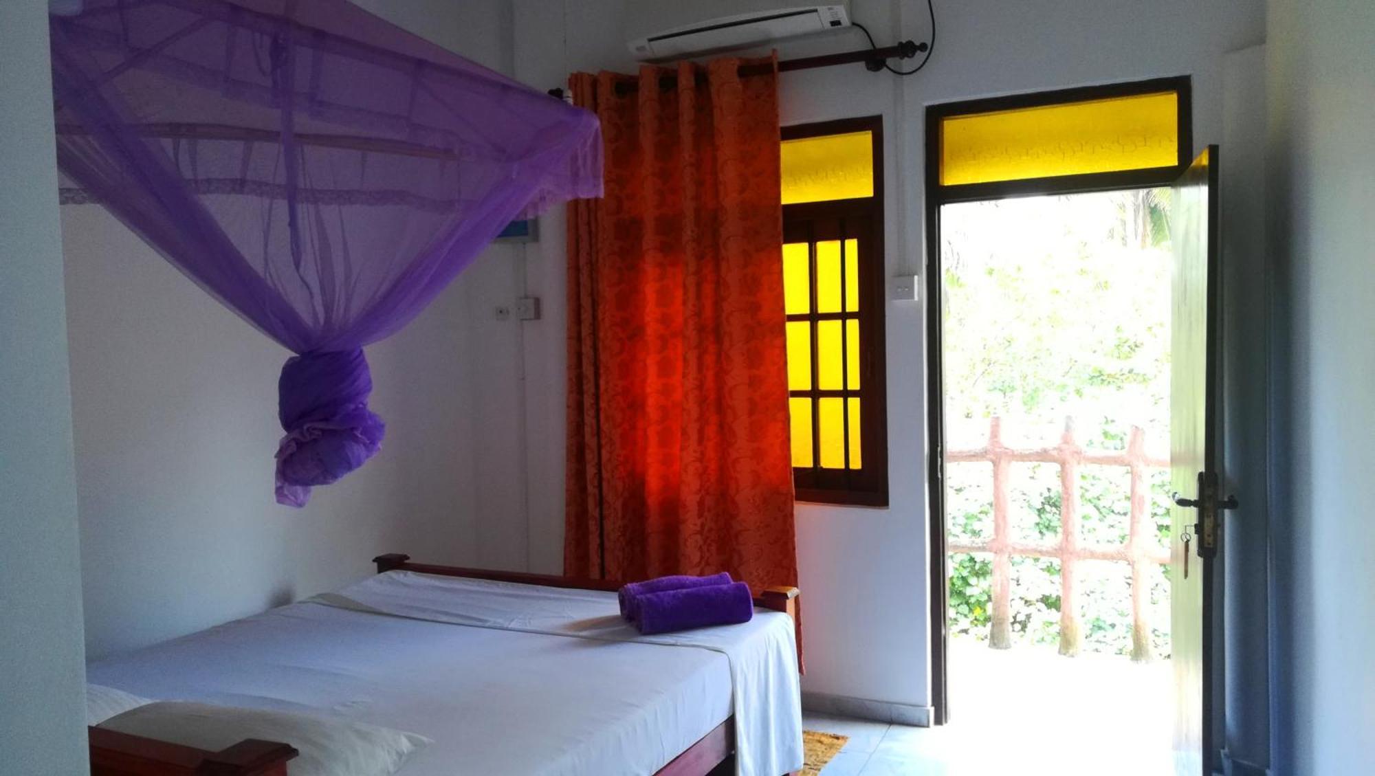 Deutsch Lanka Hotel Telwatta Екстер'єр фото