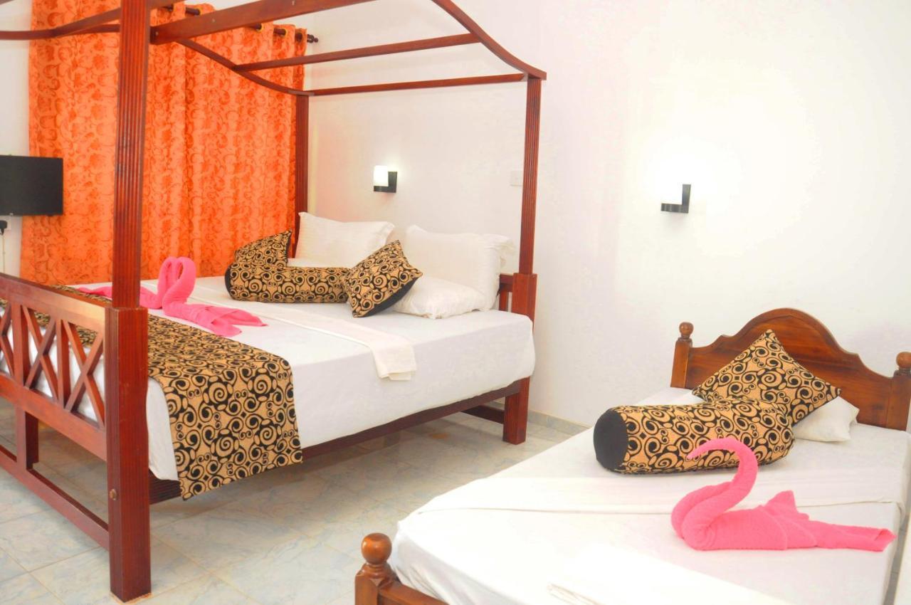 Deutsch Lanka Hotel Telwatta Екстер'єр фото