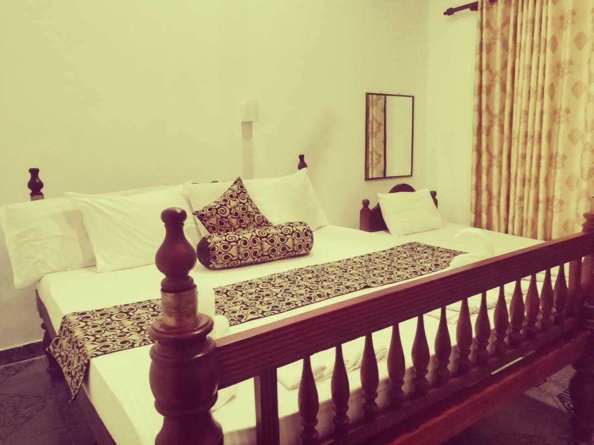 Deutsch Lanka Hotel Telwatta Екстер'єр фото